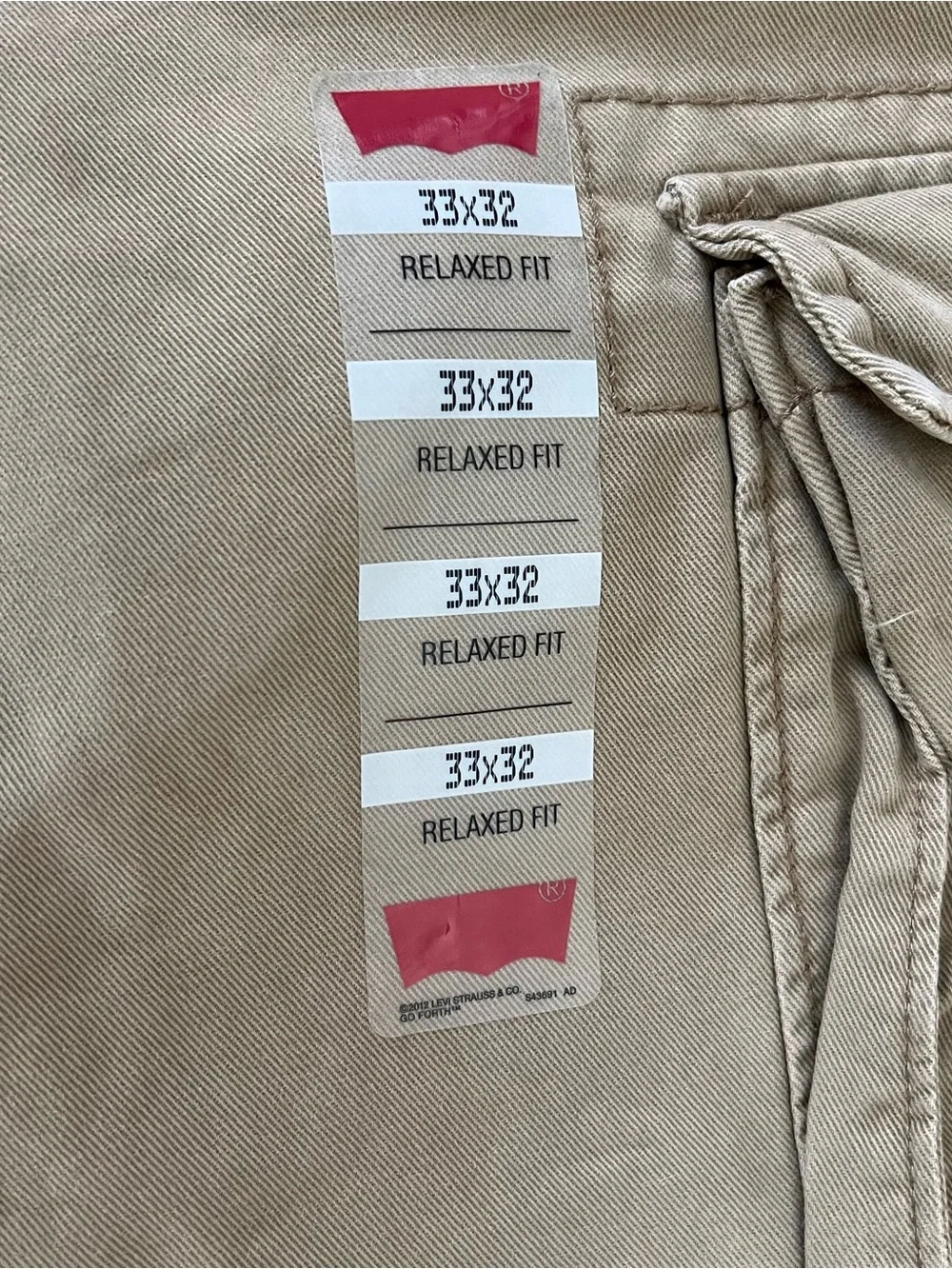LEVI’S NWT Men’s Cargo 1 Pants Neutral Relaxed Fit 33 x 32 NEW